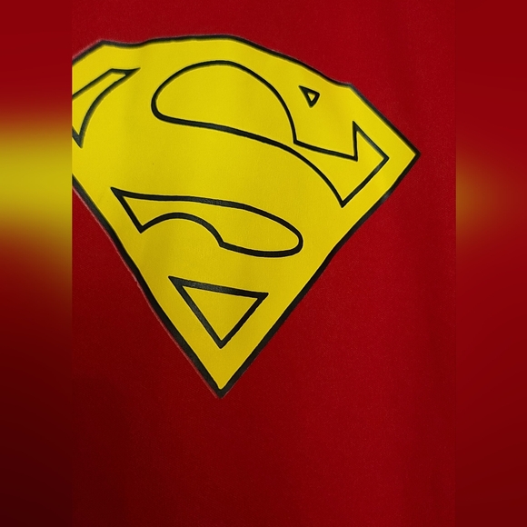 Kid's Superman cape - Picture 3 of 3